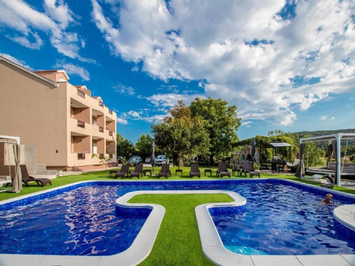 Apartments Villa Subic Kampor Bagian luar foto